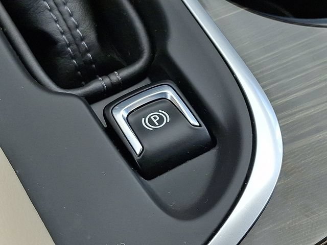 Used 2020 Buick Envision Essence AWD/4WD image 26