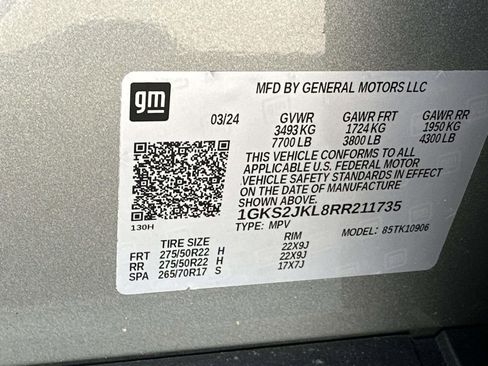 Used 2024 GMC Yukon XL Denali AWD/4WD image 32