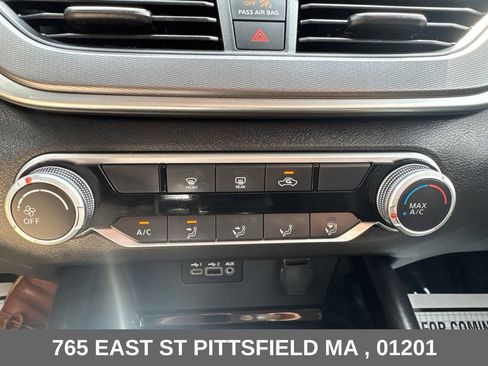 Used 2023 Nissan Altima 2.5 SR AWD/4WD image 20