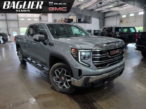 Used 2024 GMC Sierra 1500 SLT w/ SLT Premium Plus Package AWD/4WD image 1