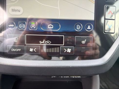 Used 2025 Subaru Forester Limited AWD/4WD image 38