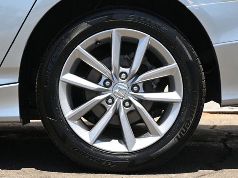 Used 2021 Honda Accord LX image 9