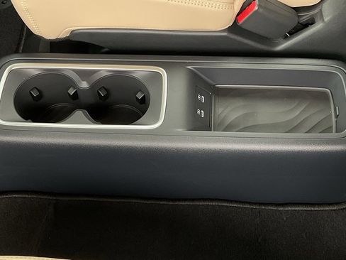 New 2026 Nissan Armada Platinum image 18