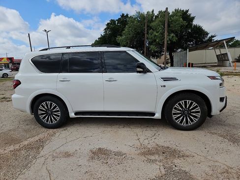 Used 2021 Nissan Armada SL w/ Midnight Edition Package RWD image 12