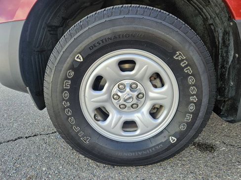 Used 2015 Nissan Frontier S image 22