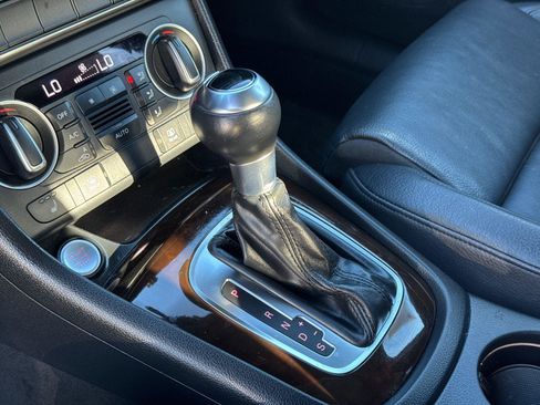 Used 2018 Audi Q3 2.0T Premium Plus w/ Premium Plus Package image 28