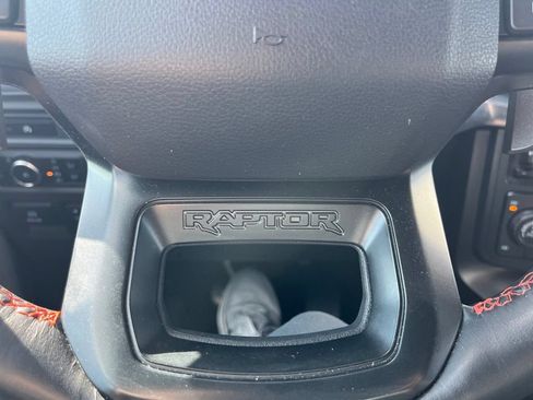 Used 2025 Ford F150 Raptor AWD/4WD image 19