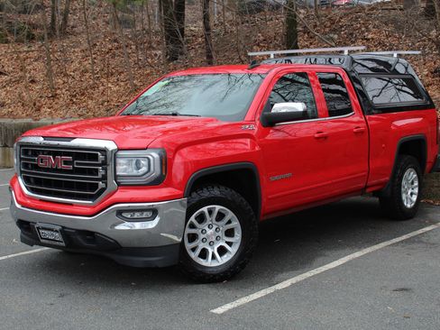 Used 2016 GMC Sierra 1500 SLE w/ SLE Value Package image 2