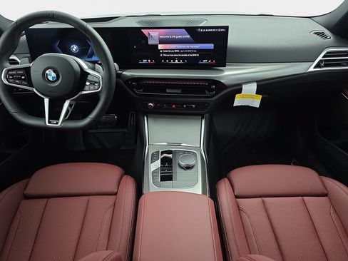 New 2026 BMW 330i xDrive Sedan w/ M Sport Package AWD/4WD image 10