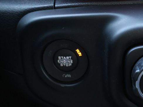 Used 2021 Jeep Wrangler Unlimited Rubicon AWD/4WD image 26