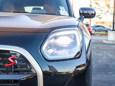 Used 2025 MINI Cooper Countryman S w/ Comfort Package Max image 8