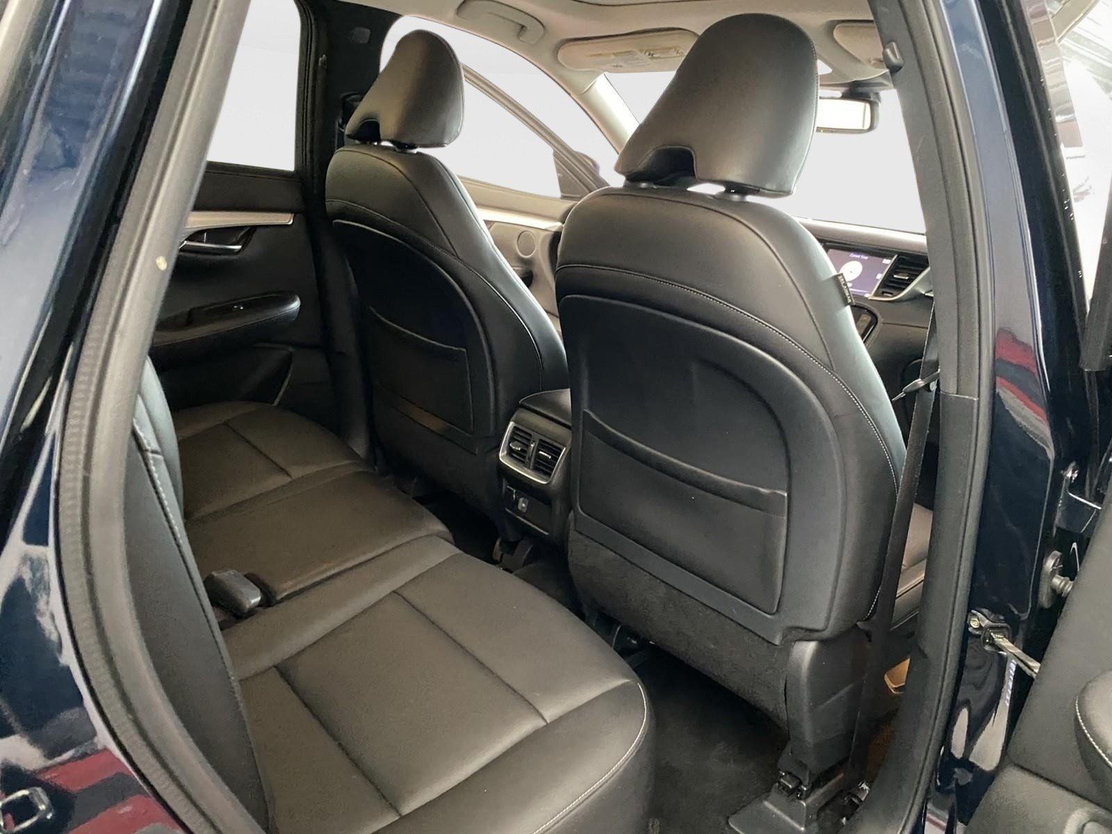 Used 2019 INFINITI QX50 Luxe AWD/4WD image 11