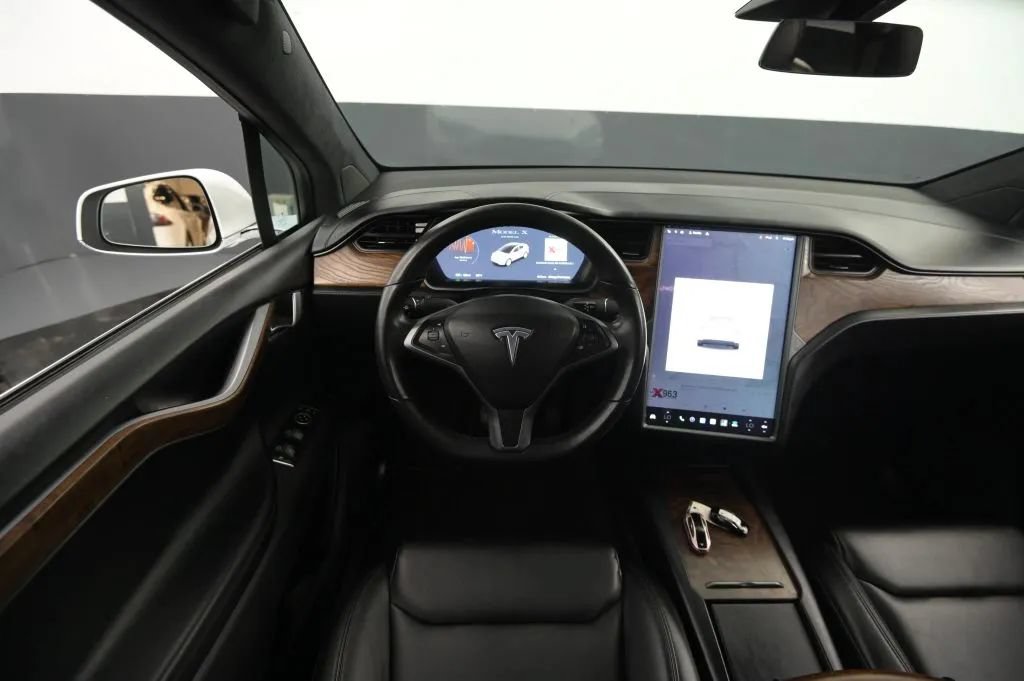 Used 2020 Tesla Model X Long Range AWD/4WD image 31
