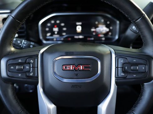 Used 2024 GMC Sierra 1500 Elevation AWD/4WD image 11