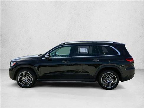 Certified 2024 Mercedes-Benz GLS 450 4MATIC image 8