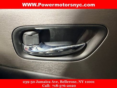 Used 2021 Nissan Murano SV image 41