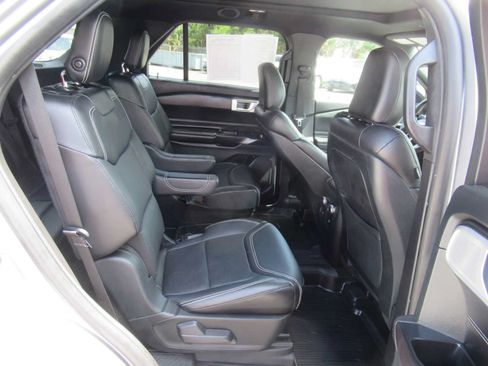 Used 2020 Ford Explorer ST w/ ST Street Pack AWD/4WD image 15