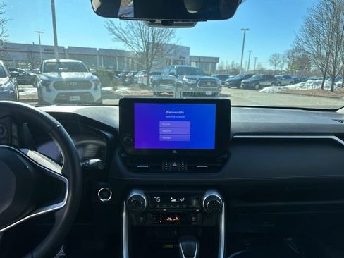 Used 2023 Toyota RAV4 Limited image 24