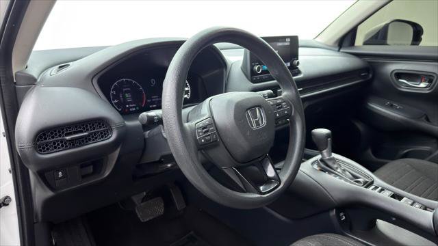 Used 2023 Honda HR-V LX image 24