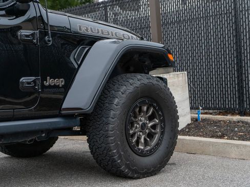 Used 2021 Jeep Wrangler Unlimited Rubicon w/ Dual Top Group image 17