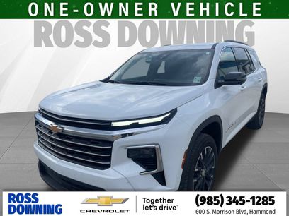 Used 2024 Chevrolet Traverse LT