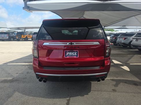 Used 2024 Chevrolet Tahoe High Country w/ Advanced Technology Package AWD/4WD image 4