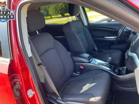 Used 2020 Dodge Journey SE w/ SE Popular Equipment Group FWD image 7