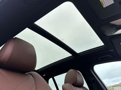 Certified 2023 BMW X5 xDrive45e w/ Climate Comfort Package image 17