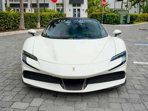 Used 2023 Ferrari SF90 Stradale image 4