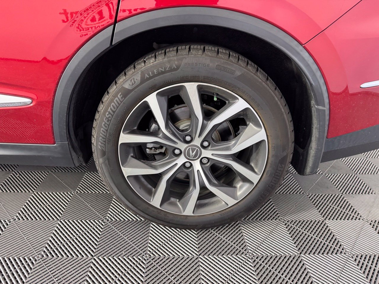 Used 2022 Acura MDX w/ Technology Package FWD image 11