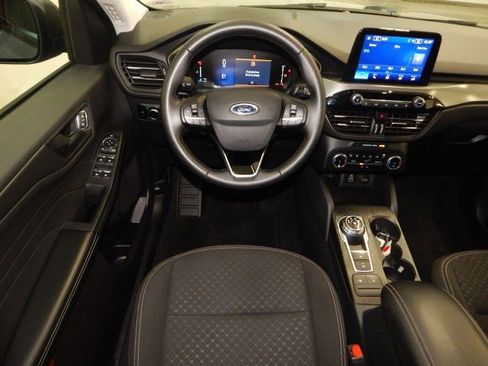 Used 2024 Ford Escape Active image 11