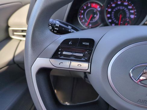 Certified 2023 Hyundai Elantra SEL FWD image 17