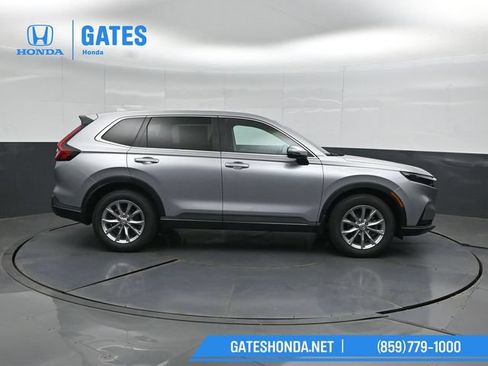 Certified 2023 Honda CR-V EX image 3