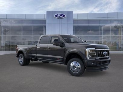 New 2026 Ford F450 Platinum w/ FX4 Off-Road Package