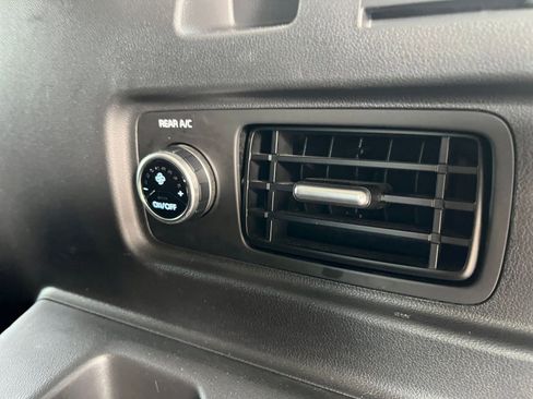 Used 2025 Hyundai Santa Fe SEL image 24