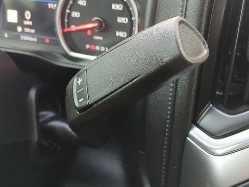 Used 2020 Chevrolet Silverado 2500 LTZ w/ LTZ Premium Package image 16