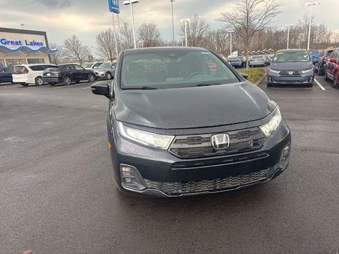 Used 2025 Honda Odyssey Sport-L image 4