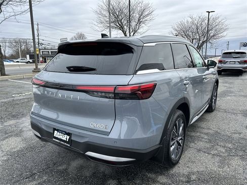 New 2026 INFINITI QX60 Luxe image 8