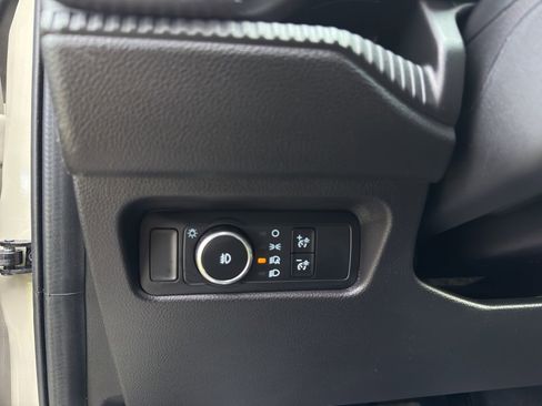 New 2025 Ford Ranger Lariat w/ FX4 Off-Road Package image 17