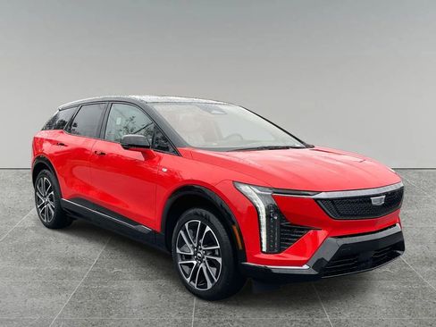 New 2026 Cadillac Optiq Sport 2 image 7