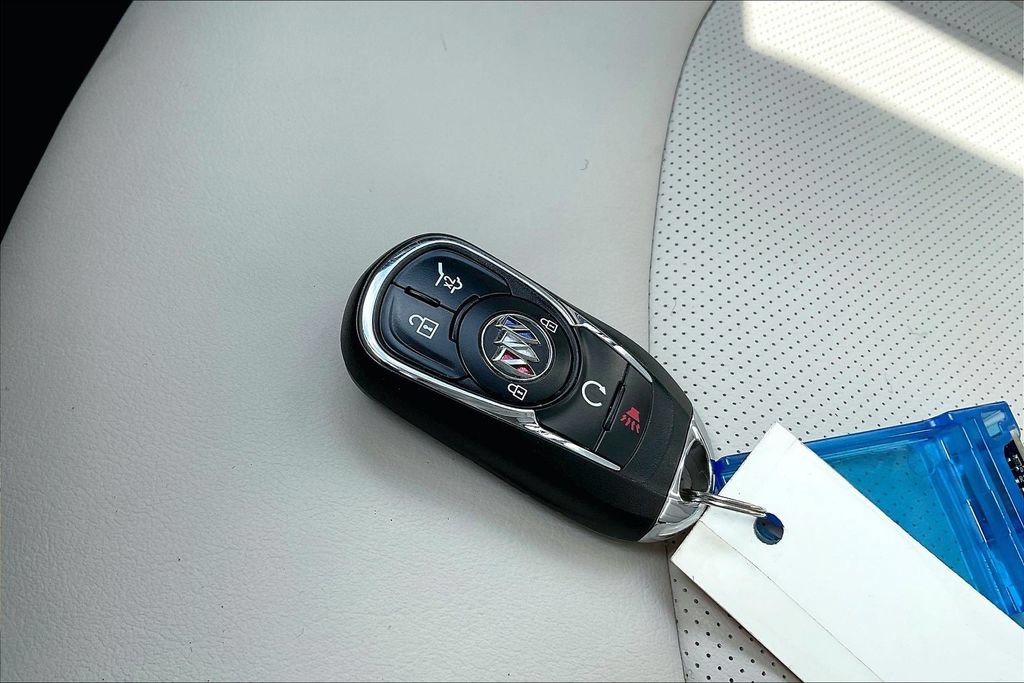 Used 2023 Buick Enclave Essence FWD image 38