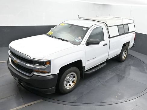 Used 2018 Chevrolet Silverado 1500 W/T w/ WT Convenience Package AWD/4WD image 17