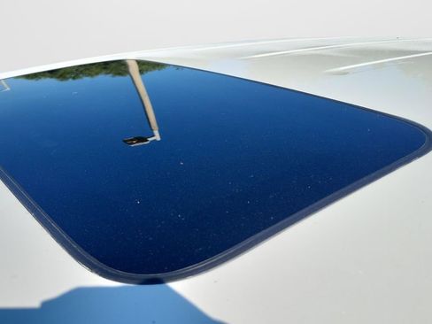 Used 2021 Honda Pilot EX-L image 6