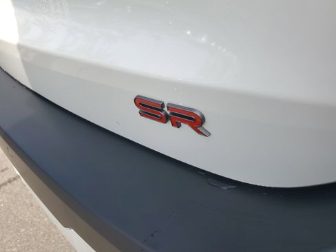 New 2026 Nissan Kicks SR image 7