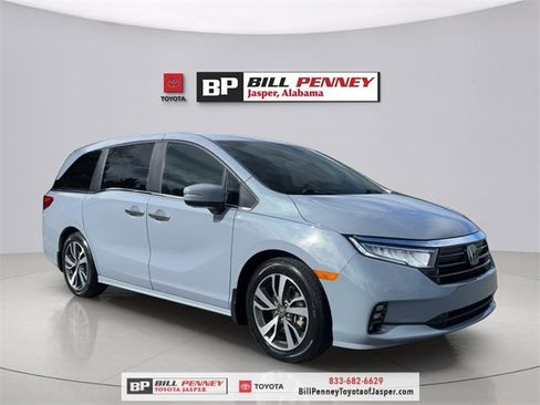 Used 2023 Honda Odyssey Touring image 7