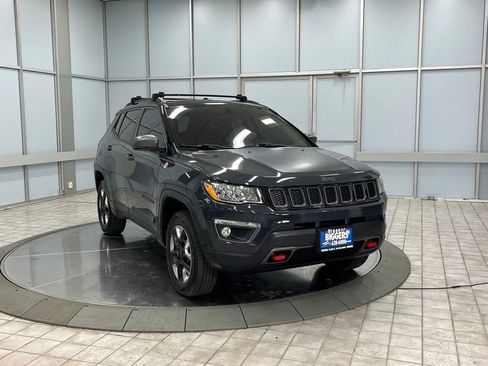 Used 2018 Jeep Compass Trailhawk w/ Leather Interior Group image 2
