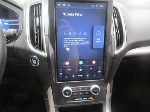 Certified 2024 Ford Edge SEL AWD/4WD image 37