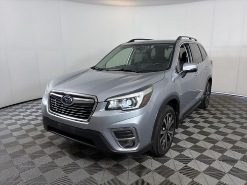Used 2019 Subaru Forester Limited AWD/4WD image 2
