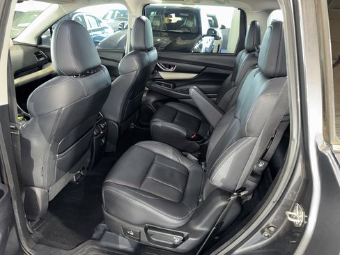 Used 2020 Subaru Ascent Limited w/ Popular Package #4 image 16