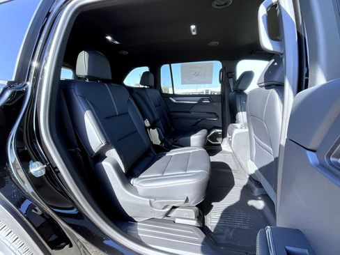 New 2026 GMC Acadia Elevation w/ Elevation Premium Package image 18